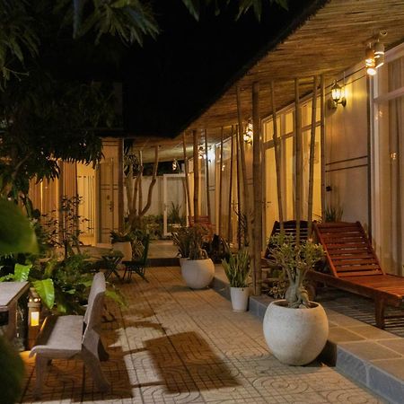 Binhyen Homestay Муи Не Екстериор снимка